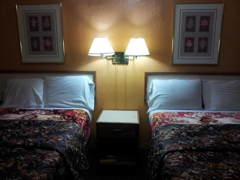 Economy Inn Tucson Bagian luar foto